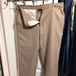 Nike Golf Khaki Pants 34x32